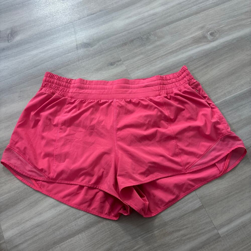 Lululemon Hotty Hot High-Rise Lined Short 2.5" Glaze Pink Women Size 14